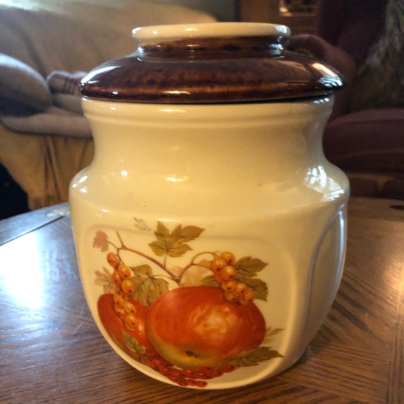 Vintage Canister Cookie Jar - Picture 1 of 7